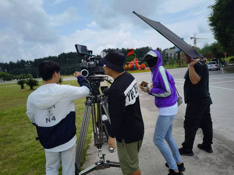 场景赋能，莱山区TVC拍摄打造品牌沉浸式体验